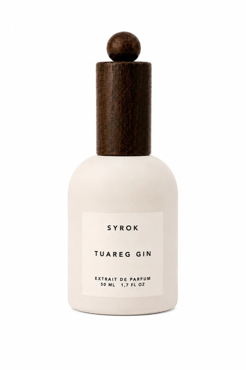 Flacone SYROK Tuareg Gin su fondo chiaro